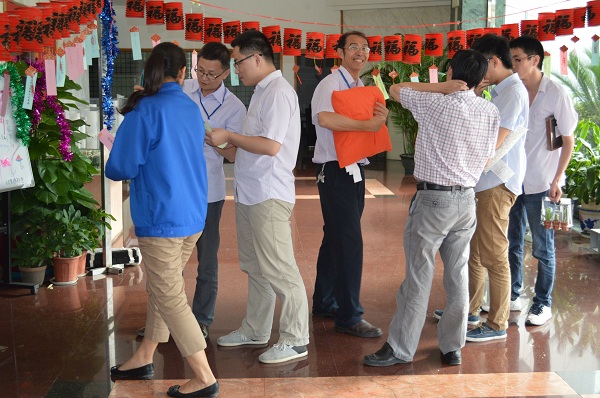 ���Ź�˾���ؾ���ӭ����������˶�