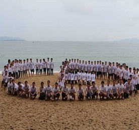 AG�콢�����ž���ϵ�������˶���ף�����ʮ��Χ��